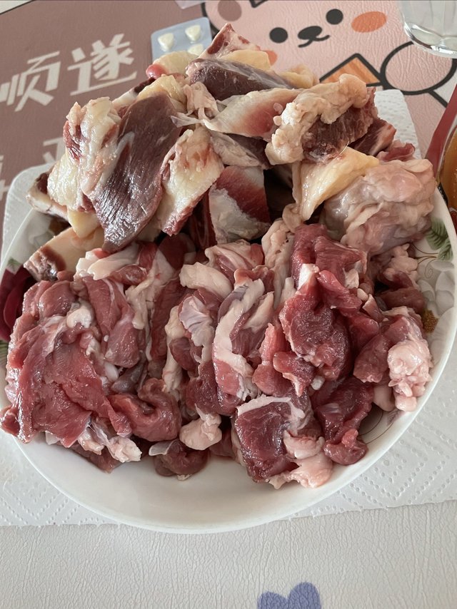 我就光明正大的晒肉，看谁敢说我擦边！
