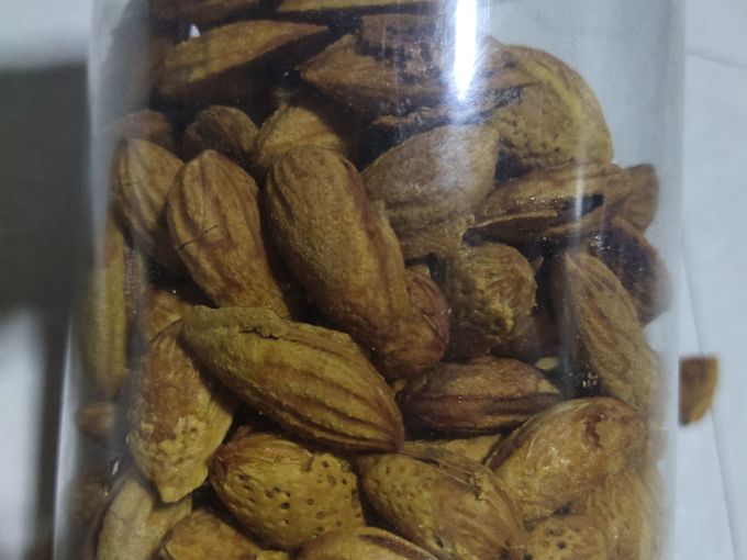 汀然巴旦木