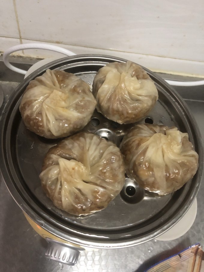 一条狗包子/烧麦