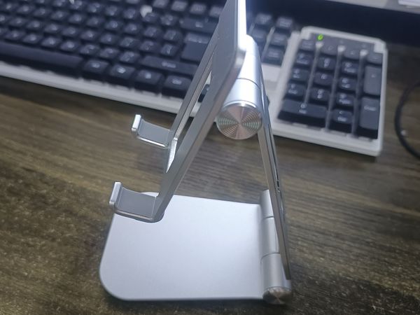 解放双手的手机支架也可以这么好