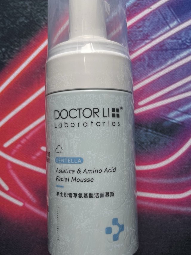 李医生蓝胖子氨基酸表活洗面奶深层清洁晒单