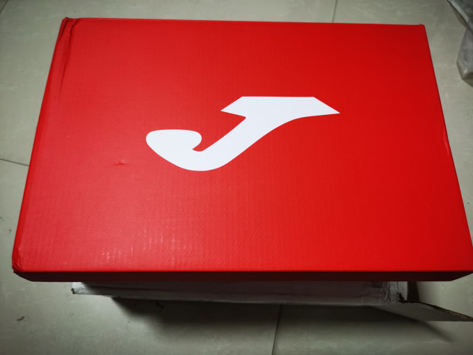 荷马跑鞋