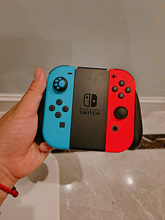 任天堂（Nintendo Switch NS掌上游戏机！