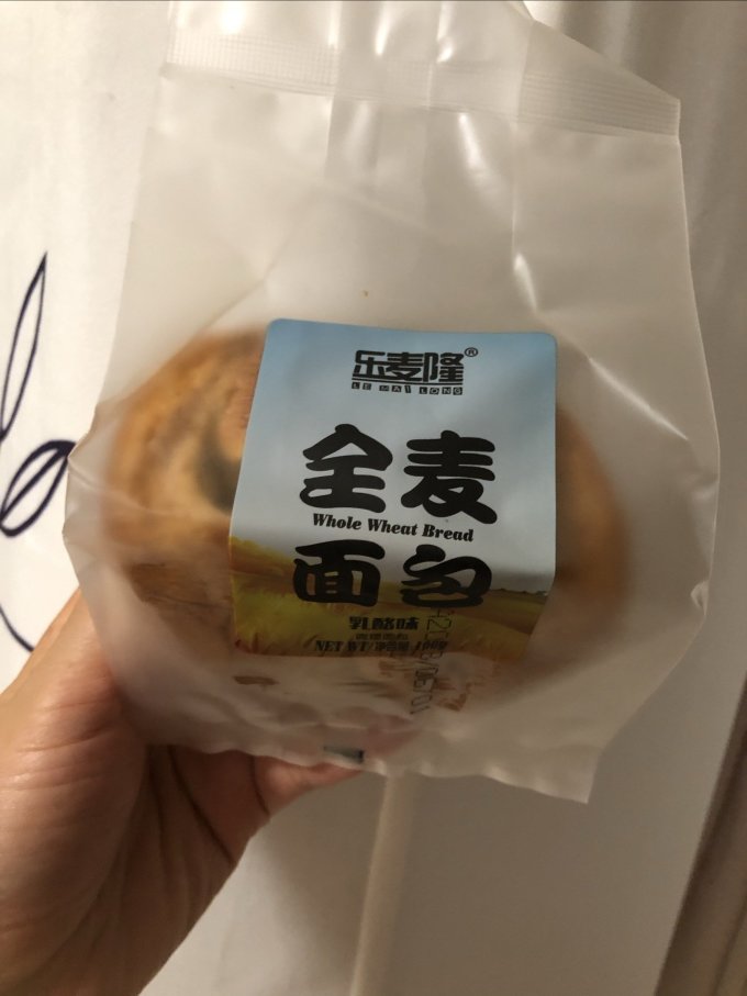 乐麦隆面包
