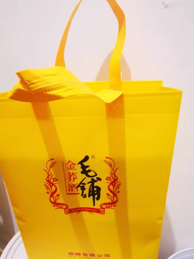 口感很好,喝了不上头,朋友小聚喝喝没负担