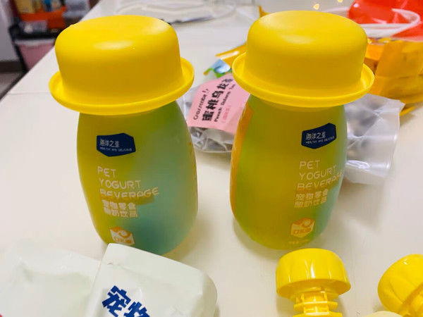 
适口性：这款宠物酸奶特别的好喝，猫咪超