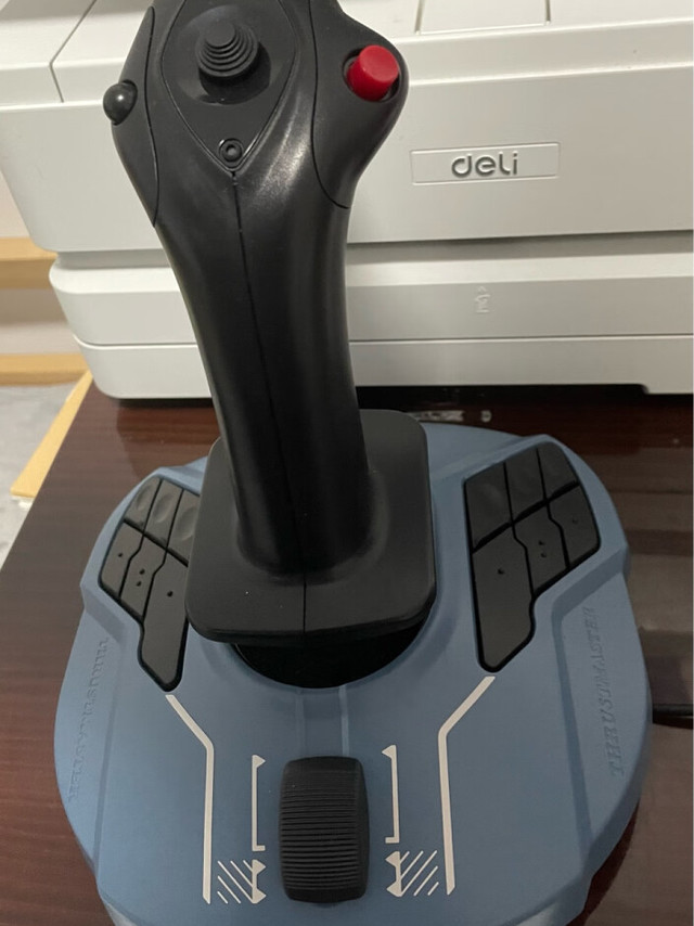 装好之后的效果非常不错，响应速度：响应