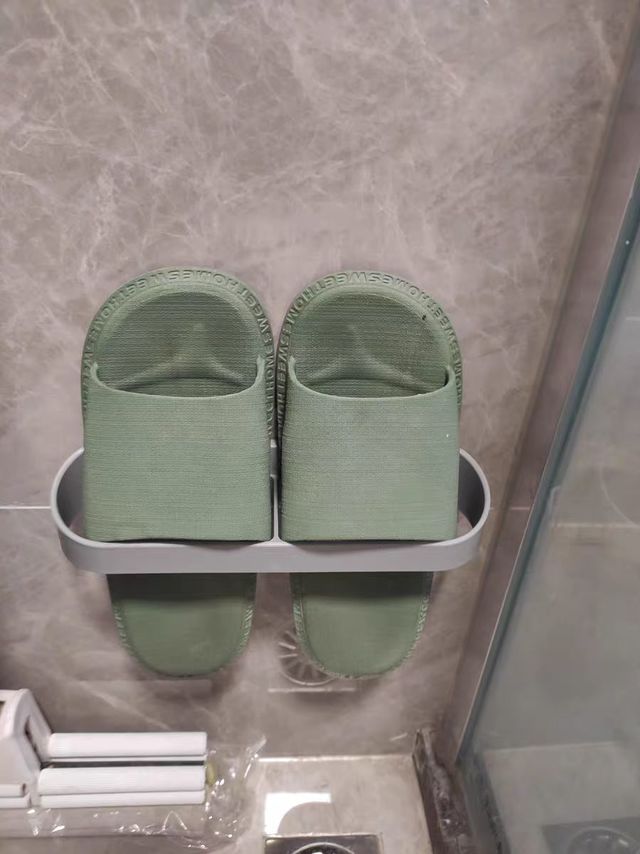 ​卫生间有了这个东西再也不怕拖鞋乱了