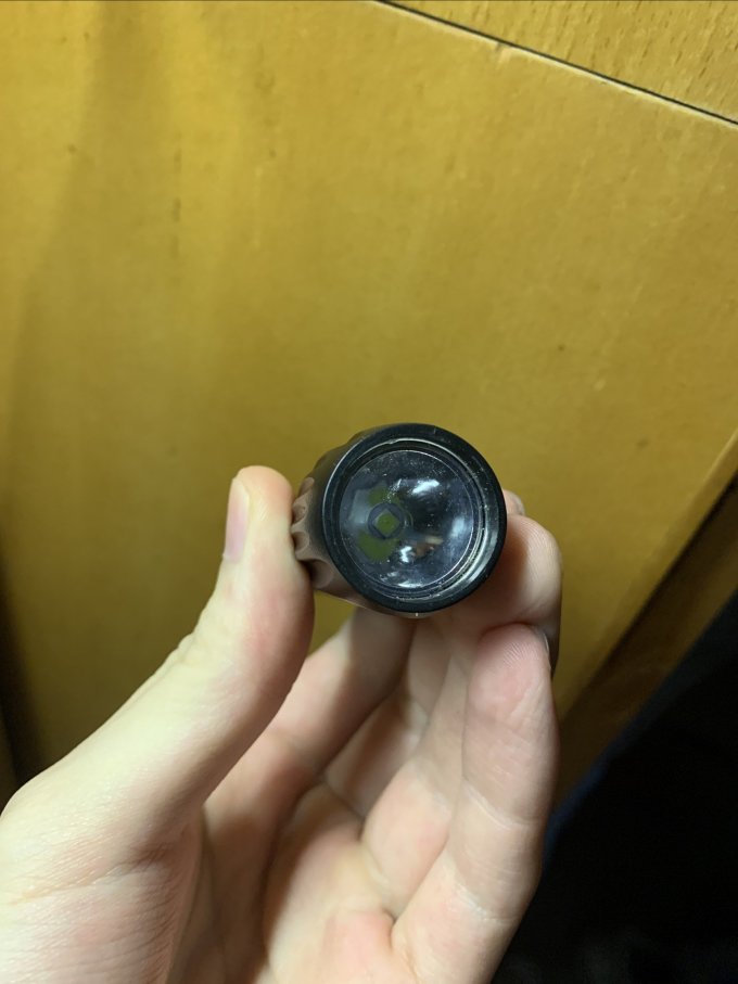 微笑鲨户外照明