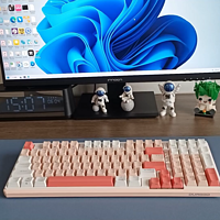 高颜值余音轻粉色系——杜伽K615W三模无线键盘