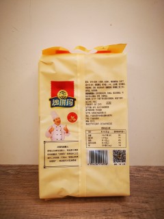 经典口味的徐福记沙琪玛