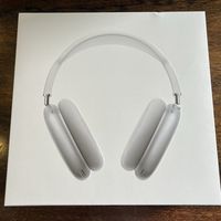 半个月工资给表妹买的AirPods Max 耳机