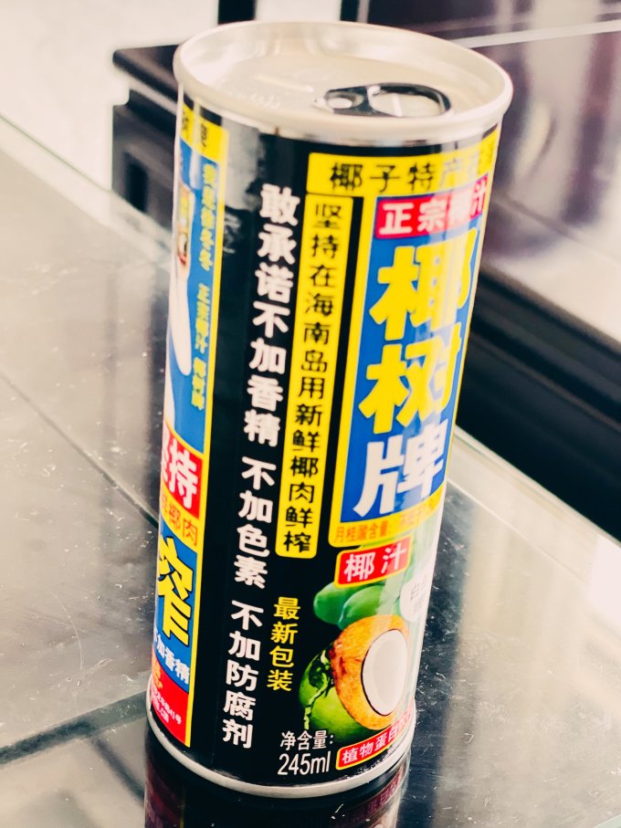 椰树果汁饮料