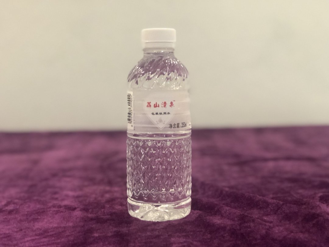 喝什么?008  荔山清泉包装饮用水