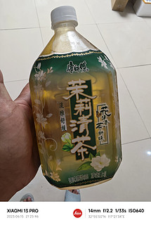 夏天降温，我只喝茉莉清茶