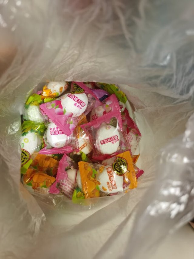 
物流超快，日期新鲜，味道不错哦，需要再