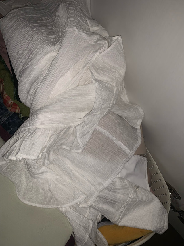 
还可以，穿了一次，卷起袖子的地方有点起