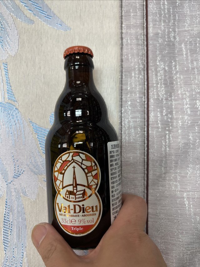 啤酒大国比利时产的瓦图修道院啤酒！！