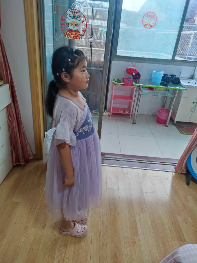女童连衣裙