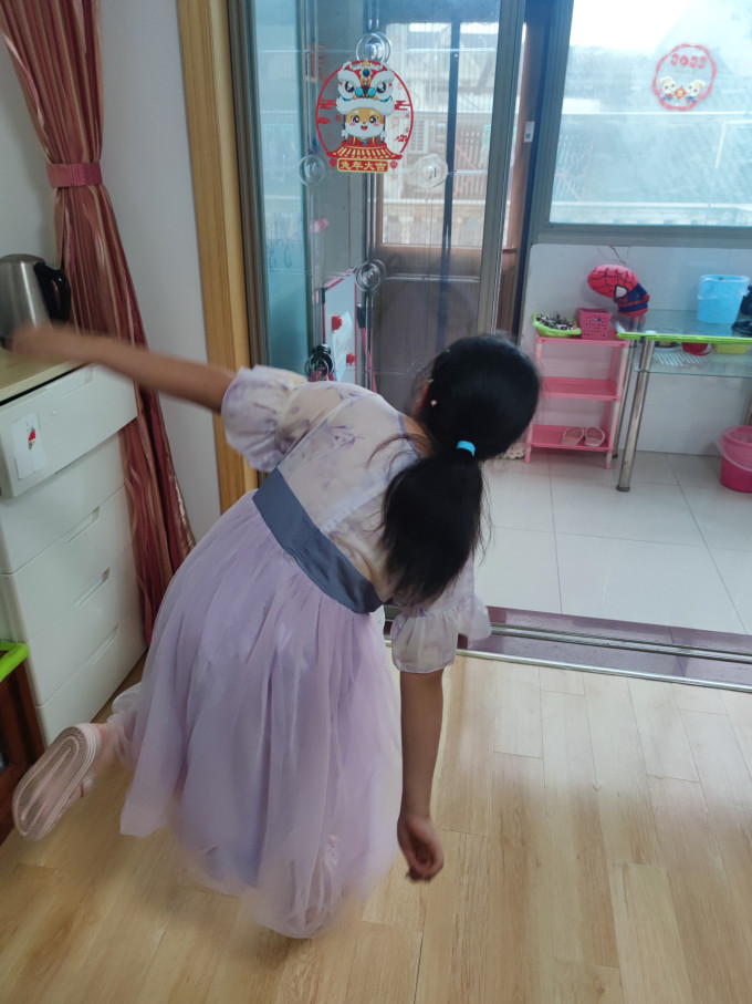 女童连衣裙