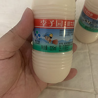 6.9元4瓶李子园甜味牛奶