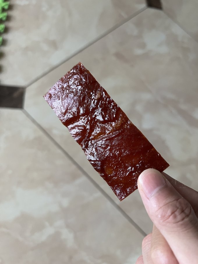 百草味肉干肉脯