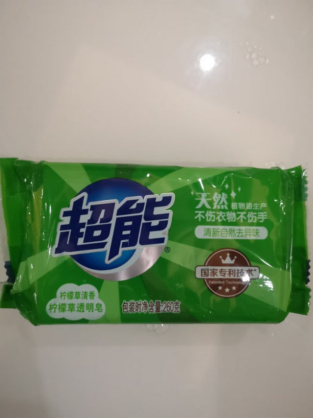 一直用的奇强皂，味道清香，尺寸标准刚好，