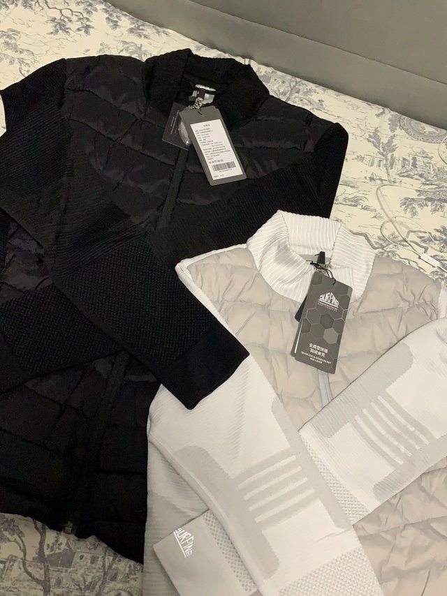 面料品质：面料质感值得这个价格，做工精细