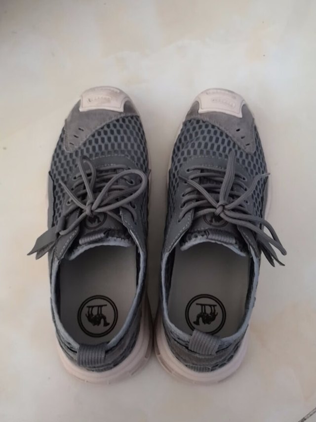 物流很快，回来很满意，穿着大小合适，很满