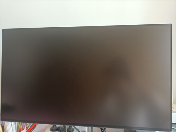 安装容易度：非常简单屏幕显示：颜色正能