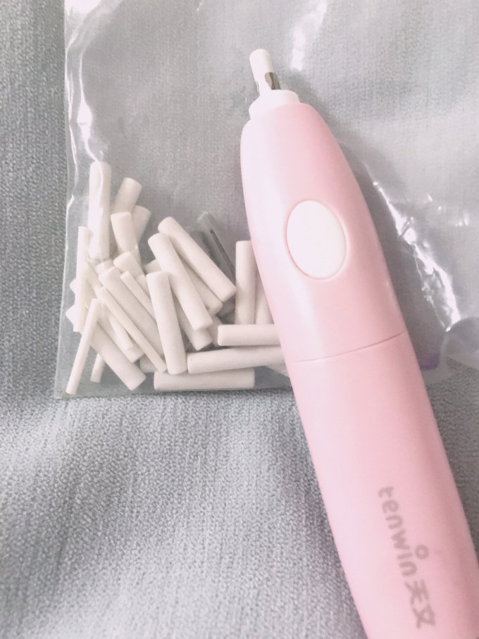 橡皮及涂改工具