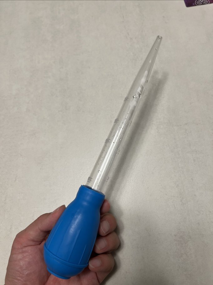 鱼呼吸直角鱼缸
