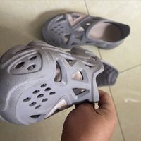 果然洞洞鞋好不好看还是要看人