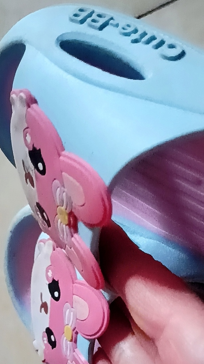 女式拖鞋
