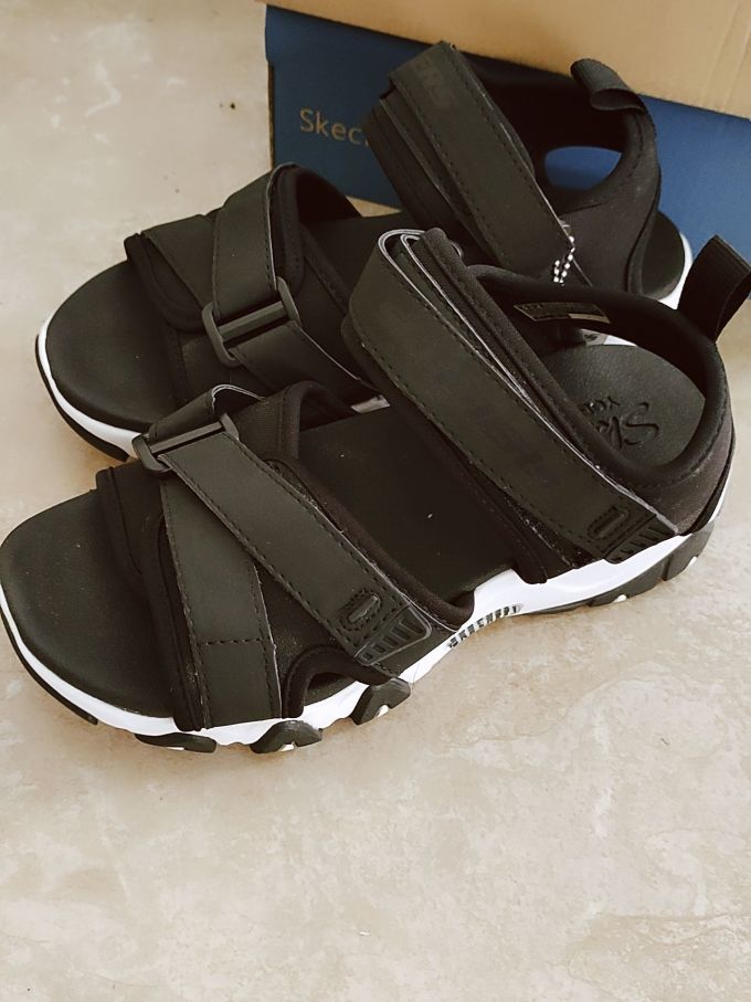 斯凯奇运动凉鞋155到手