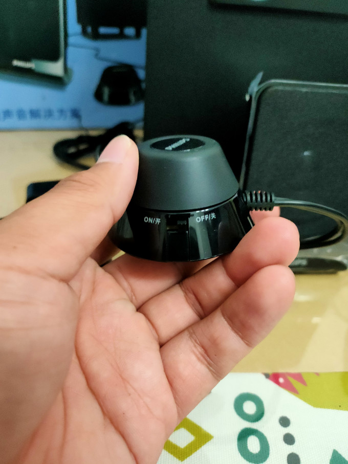 飞利浦多媒体音箱