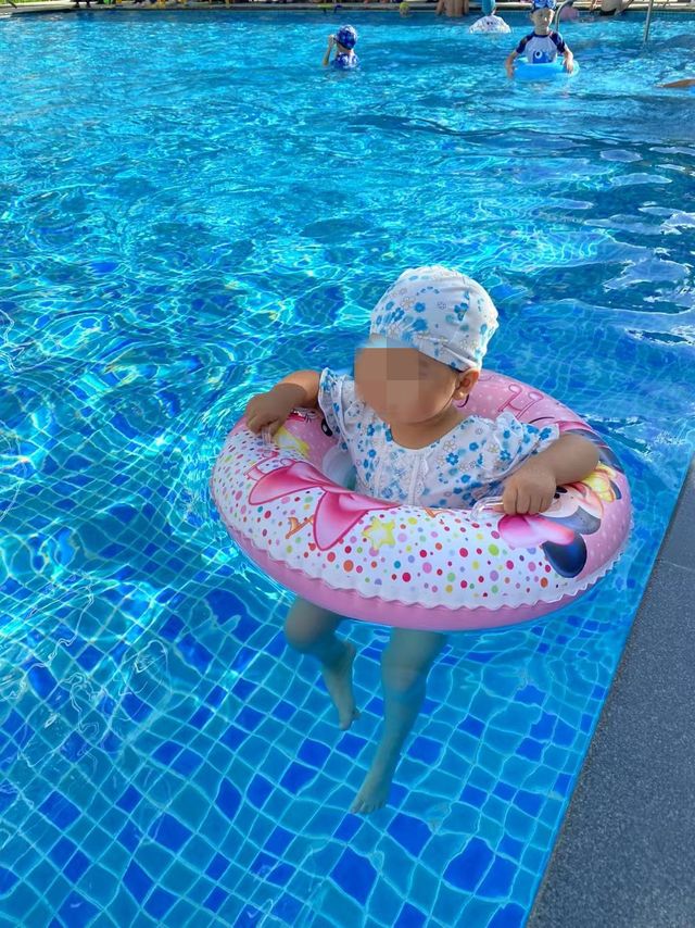 夏天怎么能少了这个游泳圈