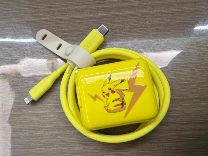 安克充电器