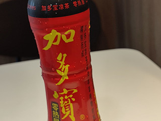 碳酸饮料弊大于利，我选择加多宝凉茶