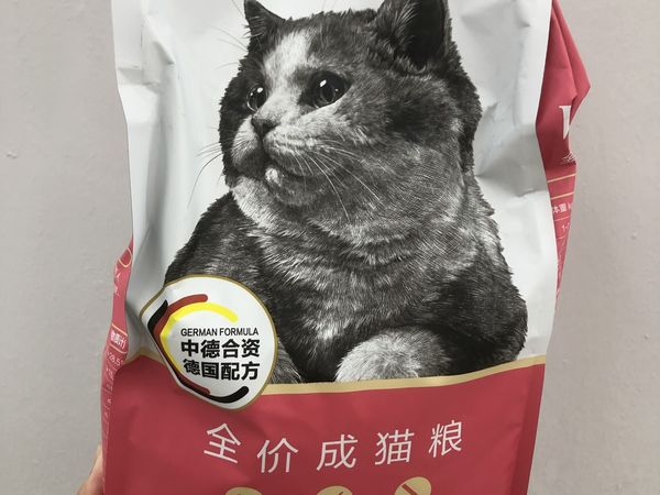 顽皮猫粮，我家猫咪喜欢吃的猫粮