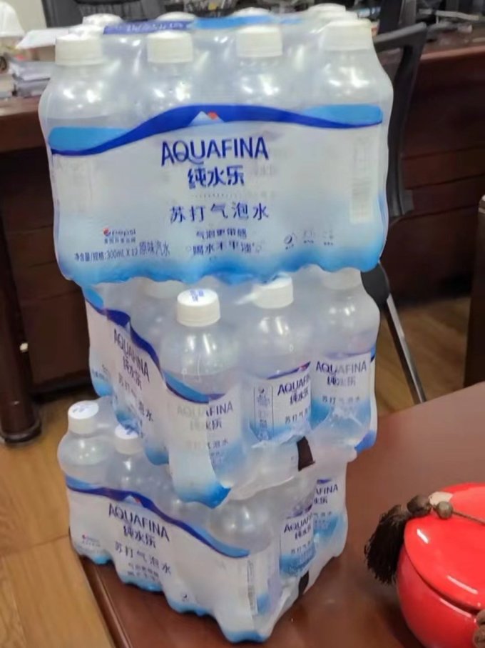 纯水乐起泡饮用水