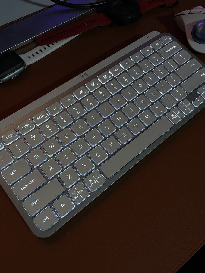 罗技键盘