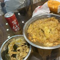 晚上吃螺蛳粉必备碳酸饮料