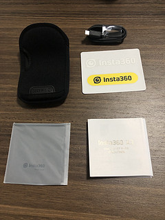 Insta360 X3开箱