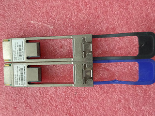 QSFP接口转SFP+的转接头