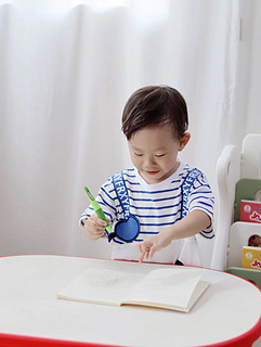 挑战书桌上的小确幸|宝宝握笔练習日常