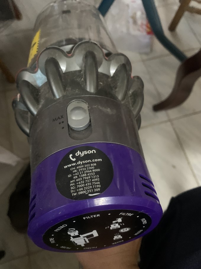 手持式吸尘器