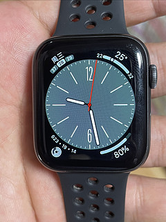 Apple Watch5戴3年要换吗？