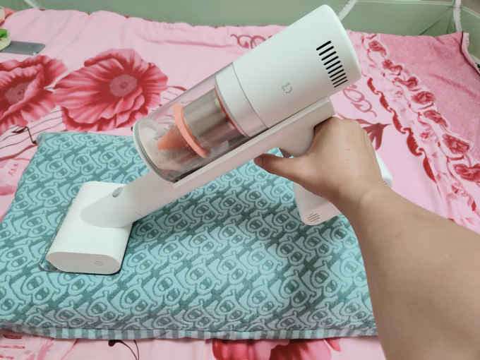 米家手持式吸尘器