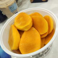 今天的芒果真的是吃到撑了